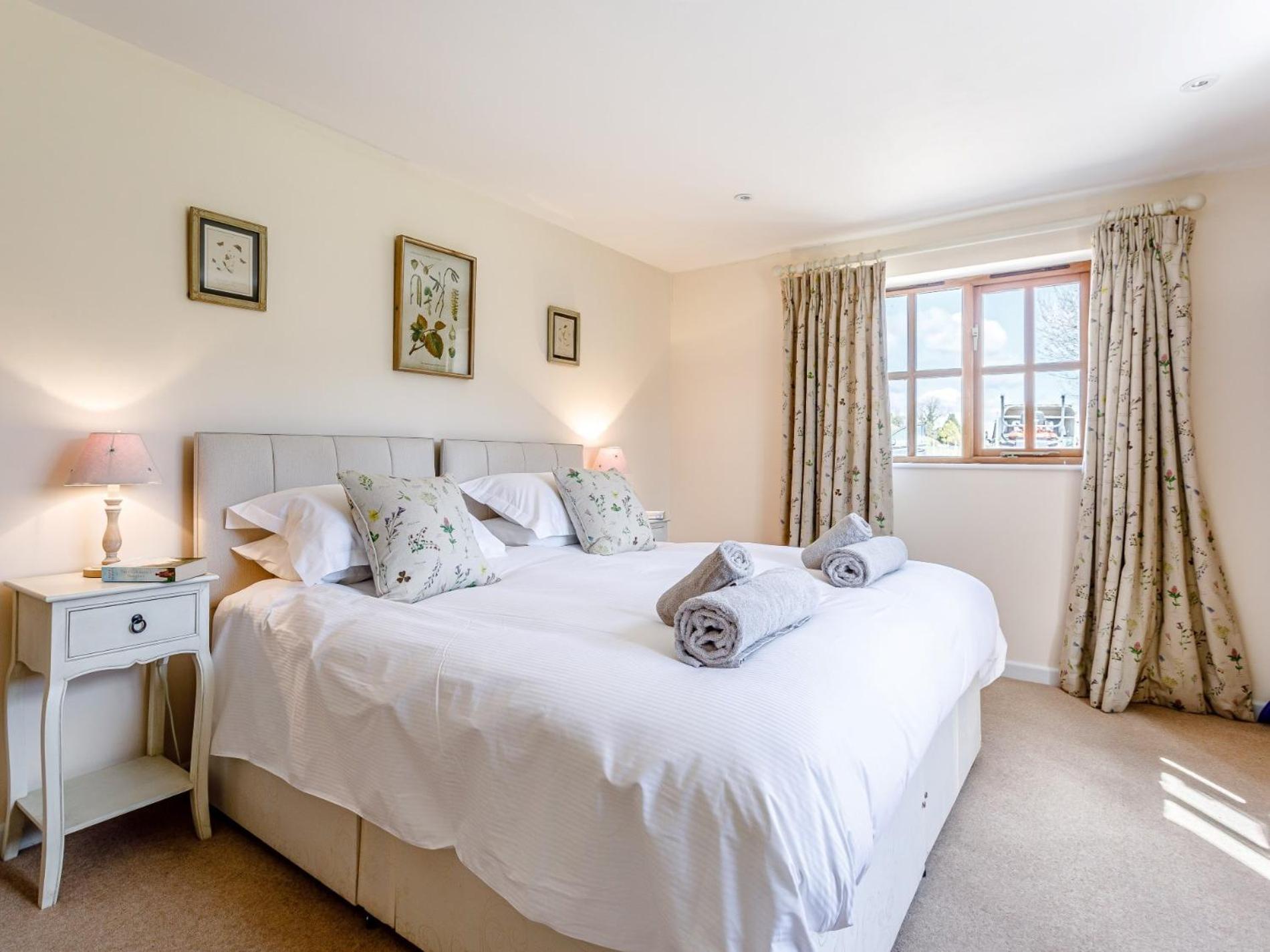 2 Bed In Dorchester 75243 Frampton  Bagian luar foto