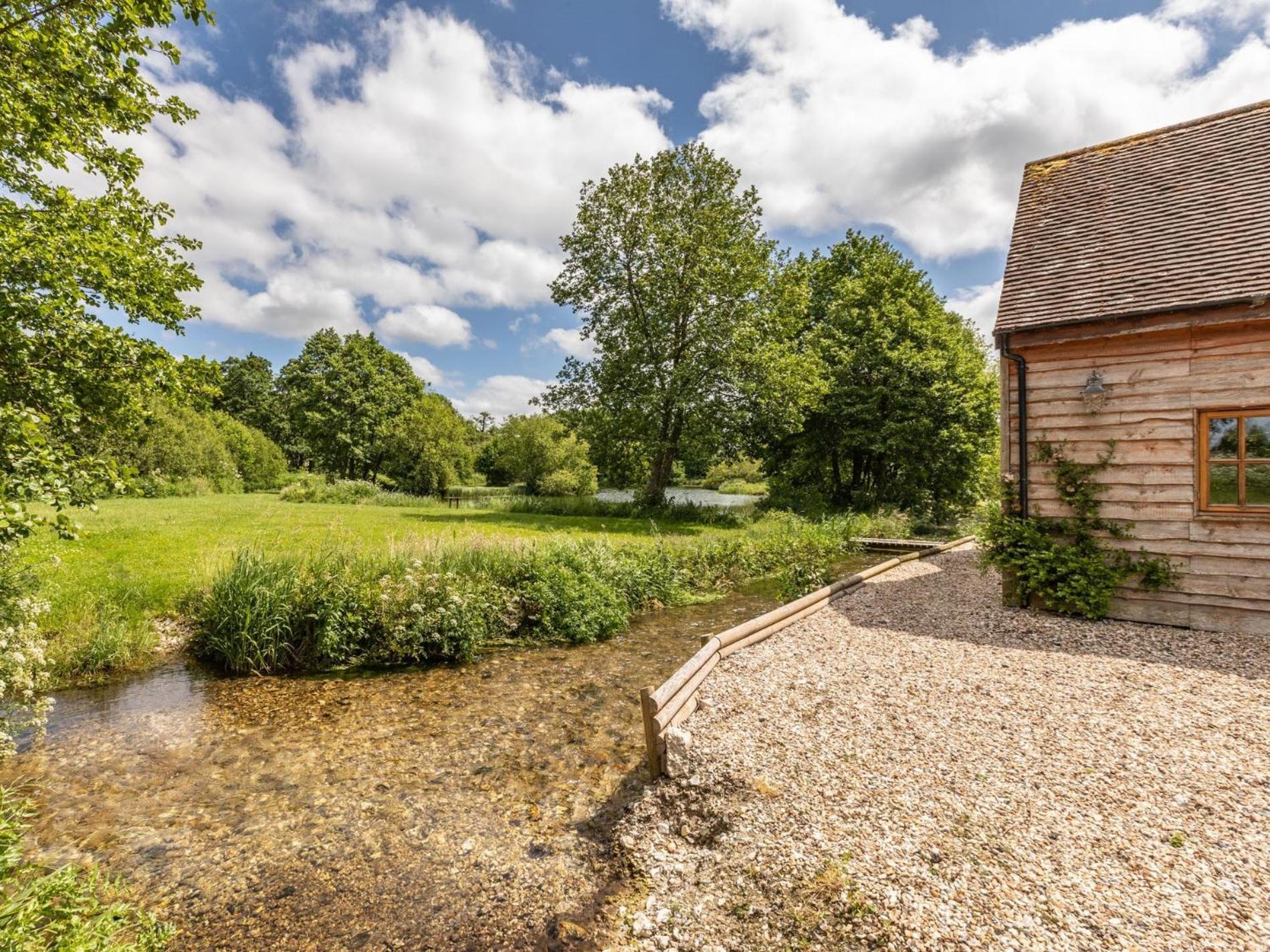 2 Bed In Dorchester 75243 Frampton  Bagian luar foto