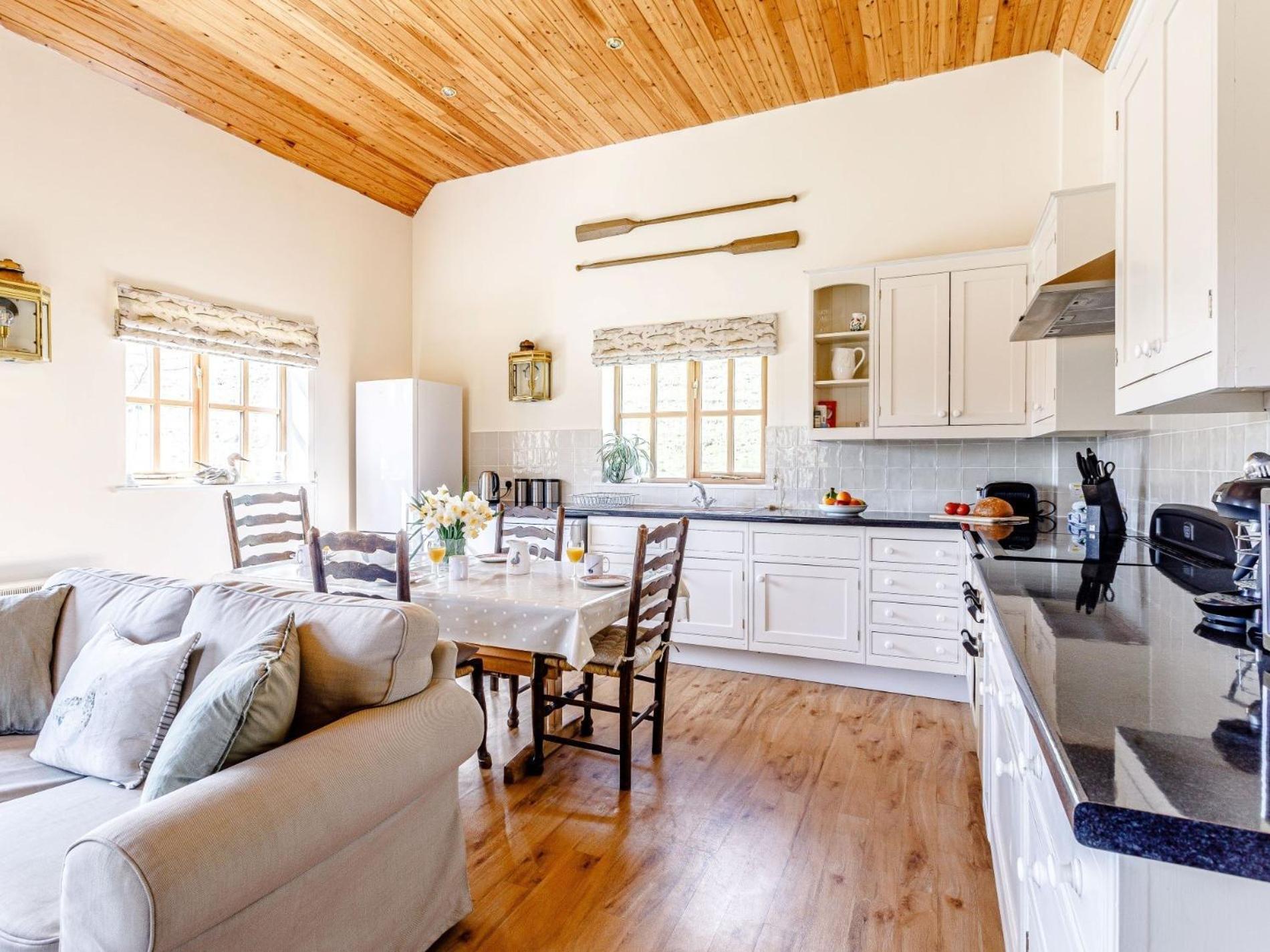 2 Bed In Dorchester 75243 Frampton  Bagian luar foto